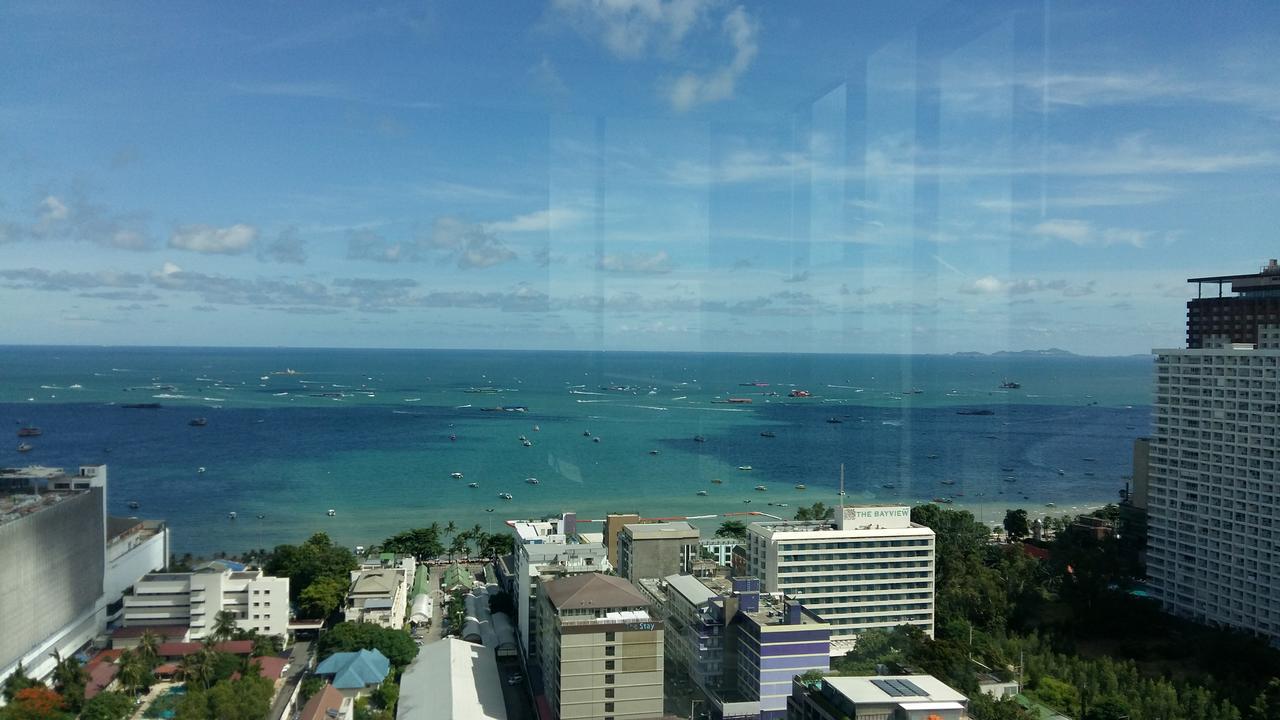 The Base Central Pattaya By Nkl Extérieur photo