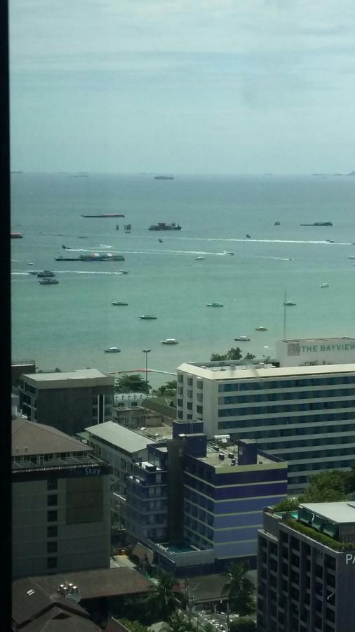 The Base Central Pattaya By Nkl Extérieur photo