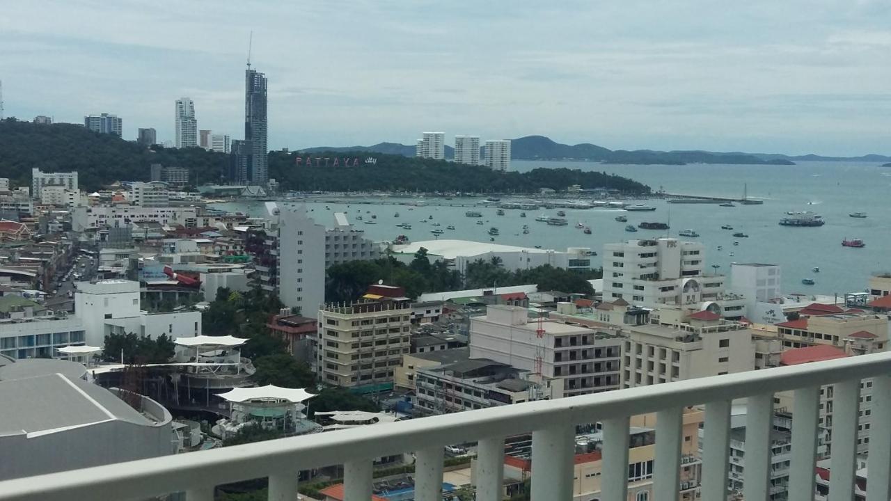 The Base Central Pattaya By Nkl Extérieur photo